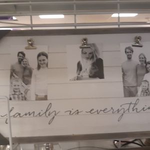 Meet your Posher, Holly